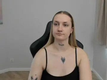 AlexaKisses  live sex cam