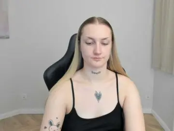 AlexaKisses  live sex cam