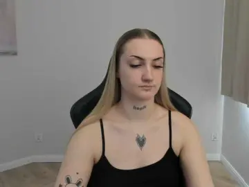AlexaKisses  live sex cam