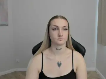 AlexaKisses  live sex cam