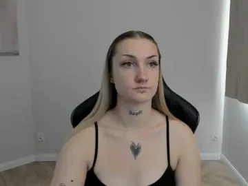AlexaKisses  live sex cam