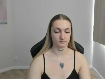 AlexaKisses  live sex cam