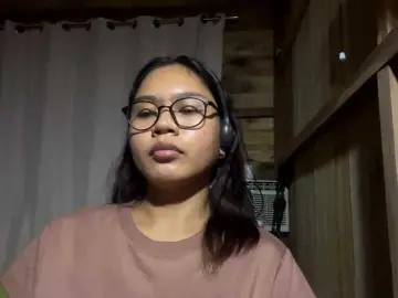 LurleneSchaufelberge  live sex cam