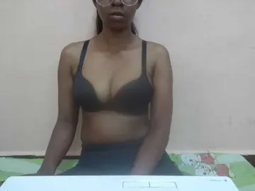 Rithanya  live sex cam