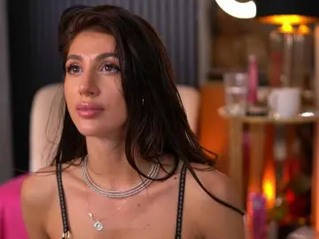 SammiMonroe  live sex cam