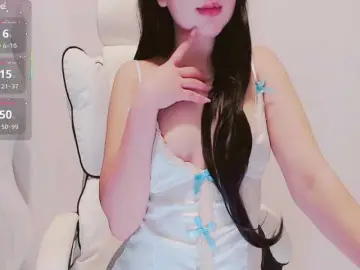 AiLeXia  live sex cam