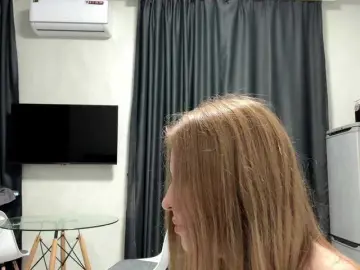 Pandadream  live sex cam