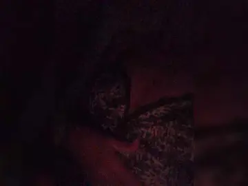 Alina-9999  live sex cam