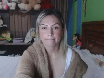 Charlizetheron1  live sex cam