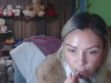 Charlizetheron1  live sex cam