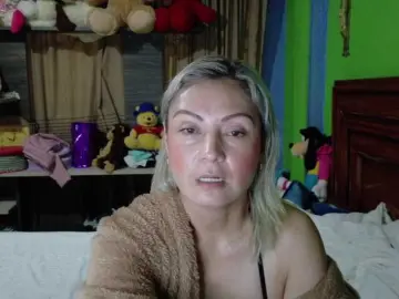 Charlizetheron1  live sex cam