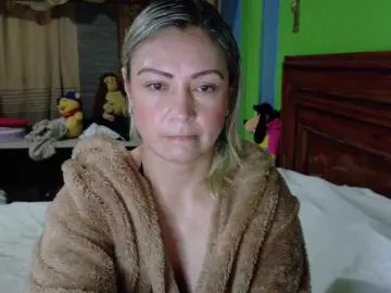 Charlizetheron1  live sex cam