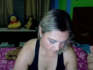 Charlizetheron1  live sex cam