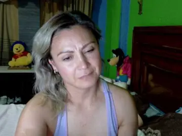 Charlizetheron1  live sex cam