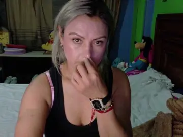 Charlizetheron1  live sex cam
