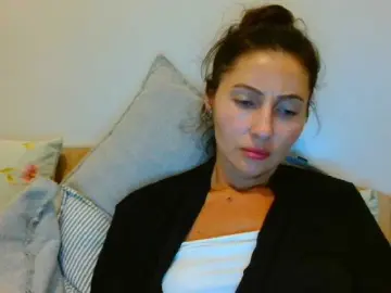 Irina9793  live sex cam