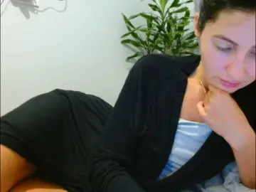 Irina9793  live sex cam