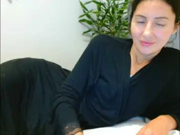 Irina9793  live sex cam