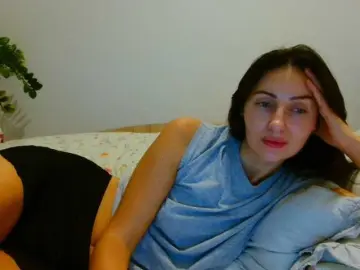 Irina9793  live sex cam