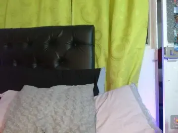 KrystalAdams  live sex cam