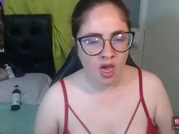 KrystalAdams  live sex cam