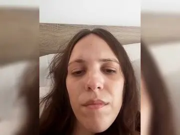 Lauflor  live sex cam