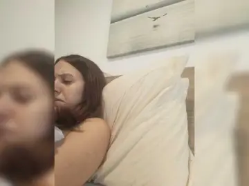 Lauflor  live sex cam