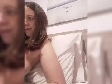 Lauflor  live sex cam