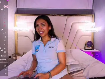 Tracylambo  live sex cam