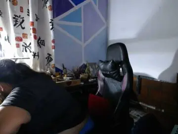 Beautifulchubbyqueen  live sex cam
