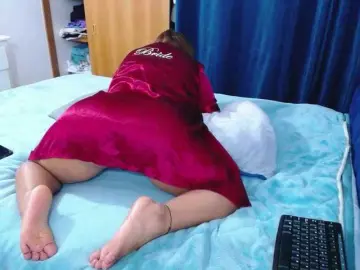 Slutdirty  live sex cam