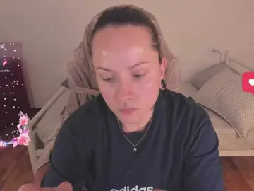 DominaDeivis  live sex cam