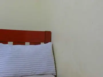 Queendircie  live sex cam
