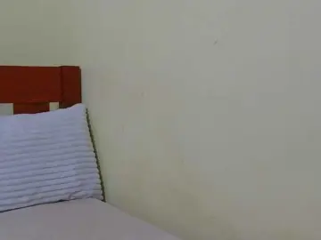 Queendircie  live sex cam