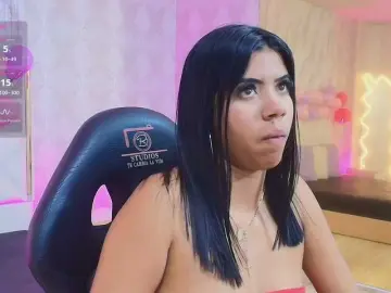 Scarleett-tay  live sex cam