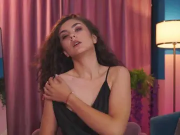 ZairaMonet  live sex cam