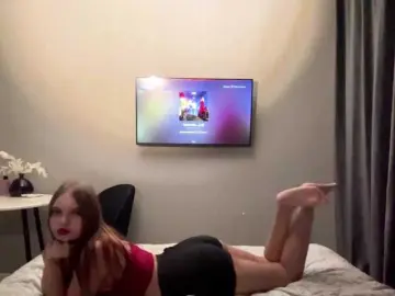 ZlataMurz  live sex cam