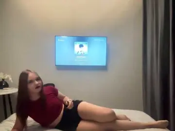 ZlataMurz  live sex cam