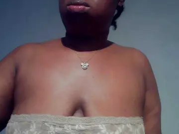 Freakyslut5  live sex cam