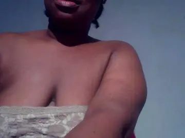 Freakyslut5  live sex cam