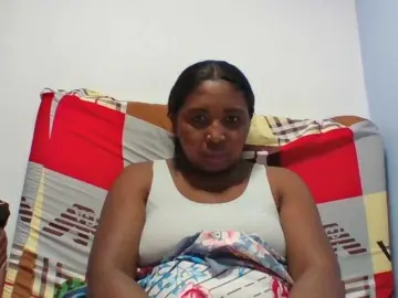 Josy-2  live sex cam