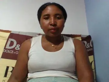 Josy-2  live sex cam