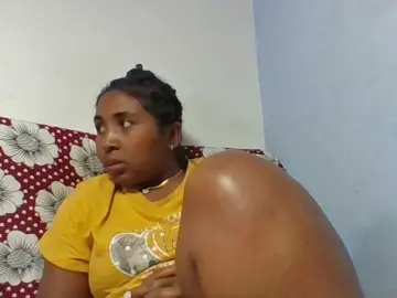 Josy-2  live sex cam