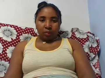 Josy-2  live sex cam