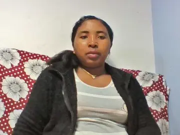Josy-2  live sex cam