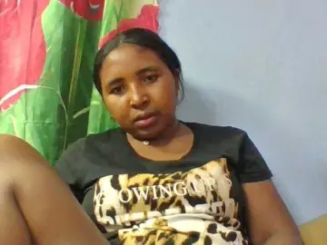 Josy-2  live sex cam