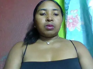 Josy-2  live sex cam