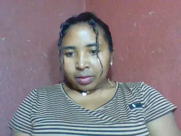 Josy-2  live sex cam