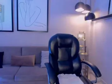 MaddisonLowe  live sex cam