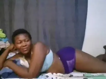 Pretty-vee  live sex cam
